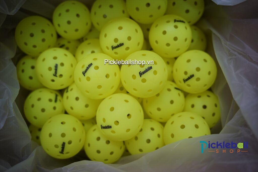 bong-thi-dau-franklin-x-40-performance-outdoor-ball
