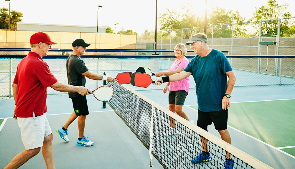 luat-choi-pickleball-co-ban-de-hieu-ma-nguoi-choi-co-the-nam-vung-duoc