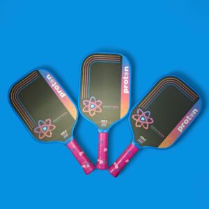 so-sanh-proton-series-3-flamingo-va-phien-ban-proton-series-3-thong-thuong